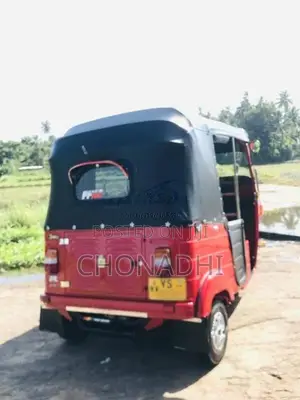 Bajaj Re 2011 Three Wheel (Used)