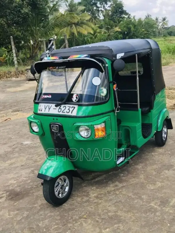 Bajaj Re 2011 Three Wheel (Used)