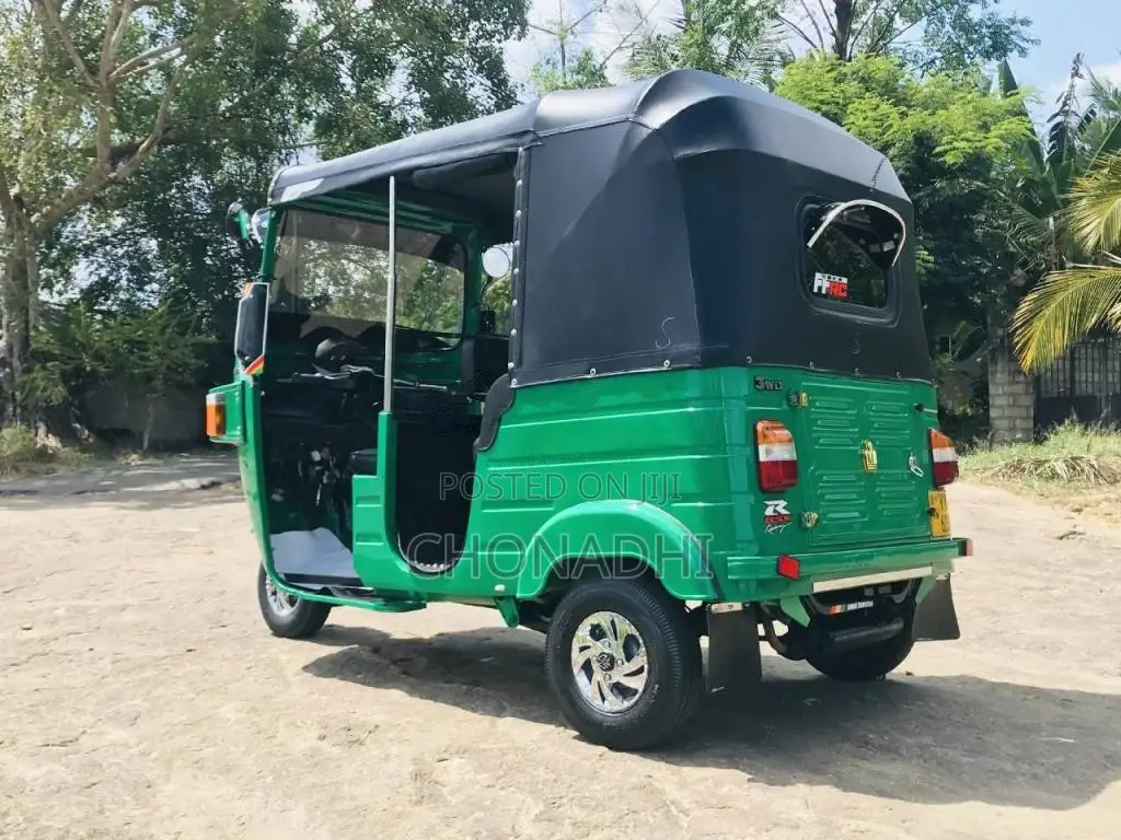 Bajaj Re 2011 Three Wheel (Used)