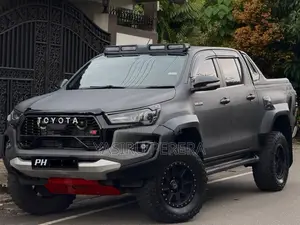Toyota Revolution 2016 Pickup (Used)