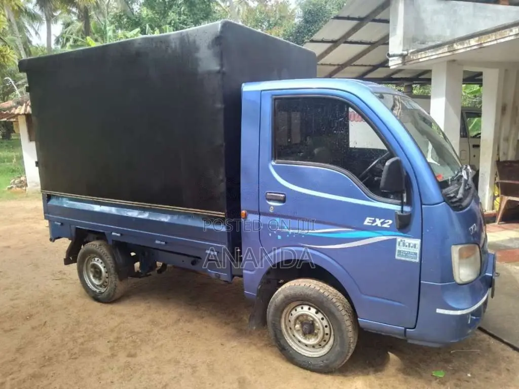 Tata Dimo Batta 2013 Lorry (Used)