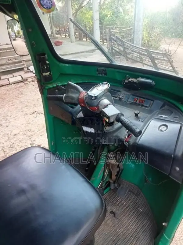 TVS KING 2014 Three Wheel (Used)