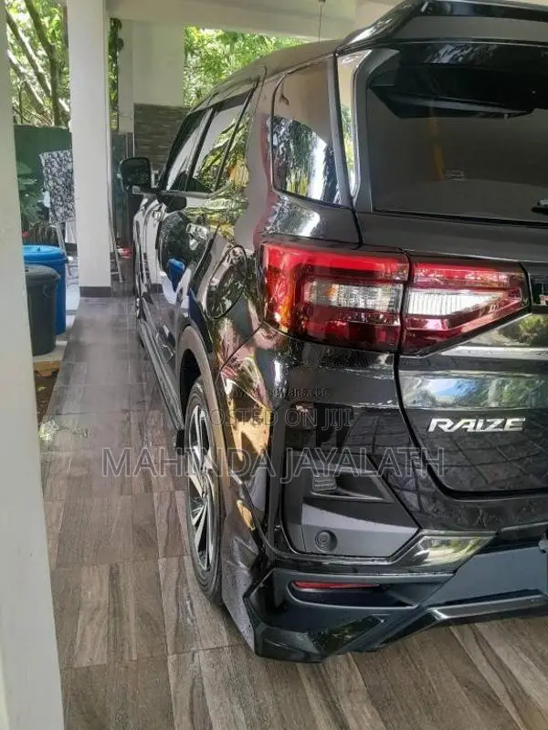 Toyota Raize 2023 SUV (Used)