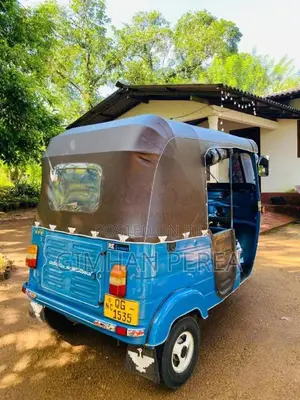 Bajaj RE 2006 Three Wheel (Used)