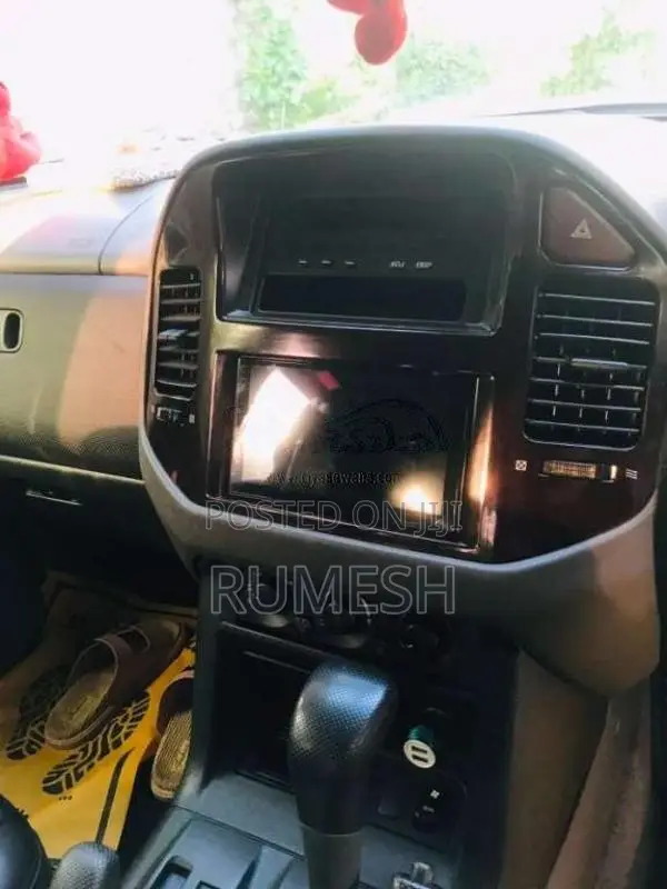 Mitsubishi Montero 2002 SUV (Used)