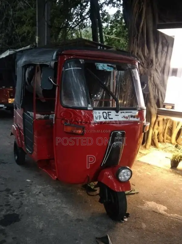 Bajaj RE 2 Stroke 2006 Three Wheel (Used)