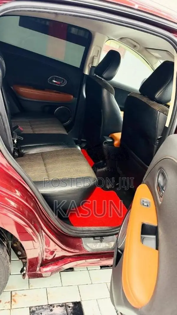 Honda Vezel Z Orange Pack 2014 SUV (Used)