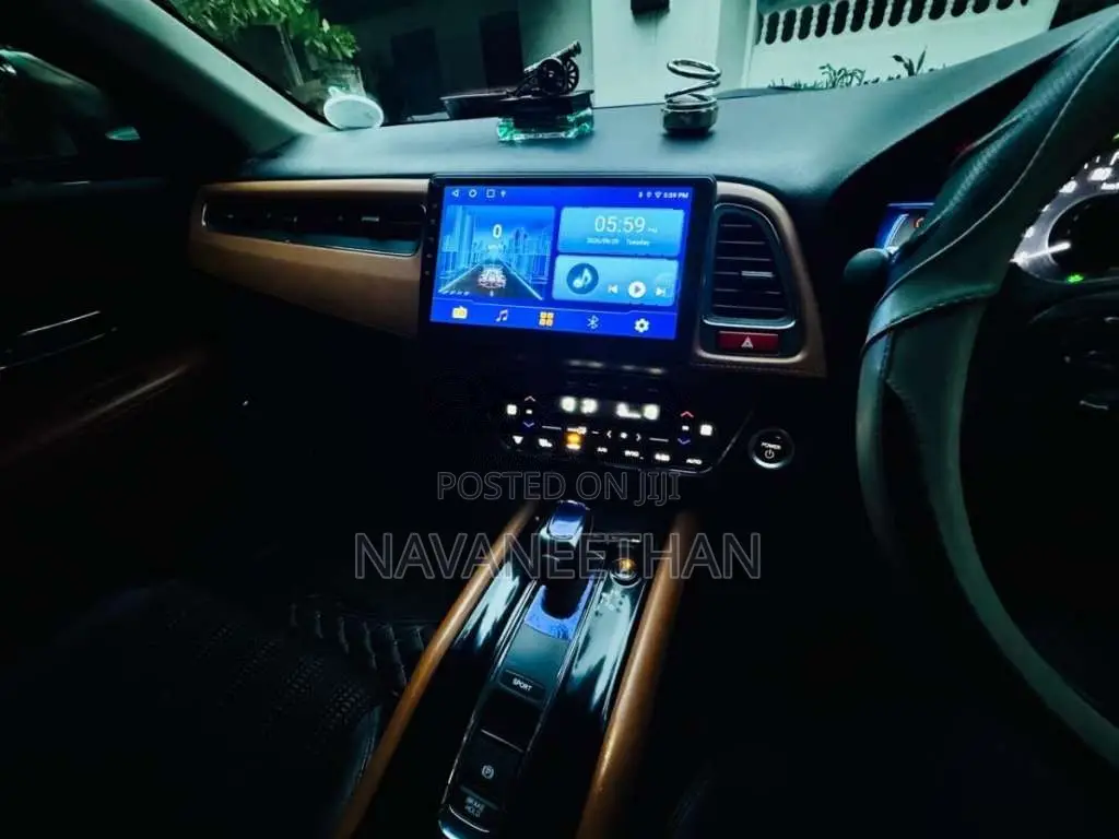 Honda Vezel 2016 SUV (Used)