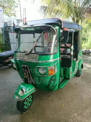 Bajaj 4 stroke 2012 Three Wheel (Used)