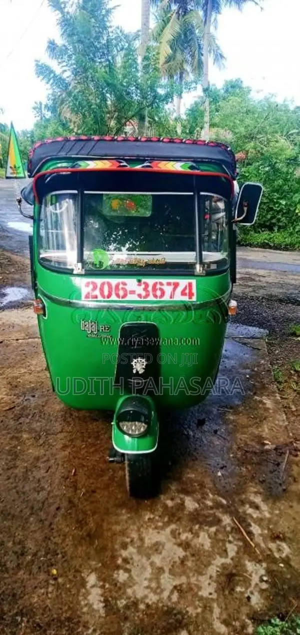 Bajaj RE 2 Stroke 1999 Three Wheel (Used)