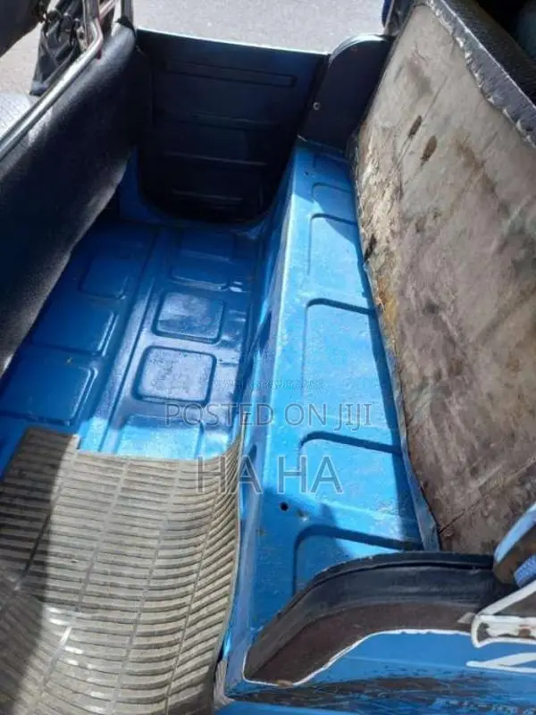 Bajaj 2 Stroke 1995 Three Wheel (Used)