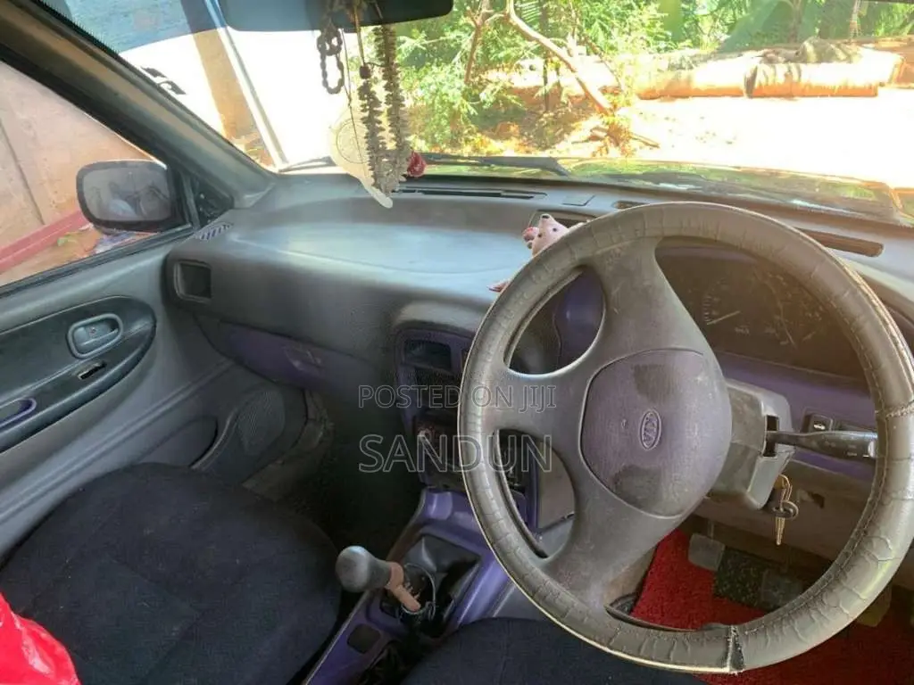 Kia Sportage 2001 SUV (Used)