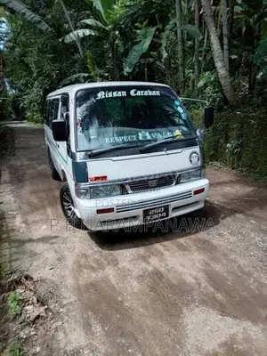 Nissan Caravan 1997 Van (Used)