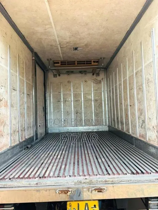 Mazda Titan 2000 Lorry (Used)