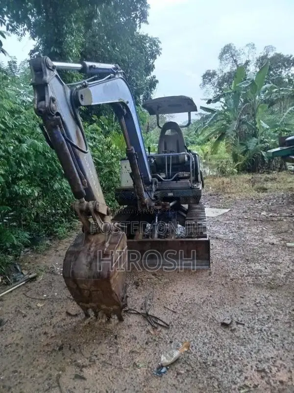 Mitsubishi MM 30 B 2018 Heavy-Duty (Used)