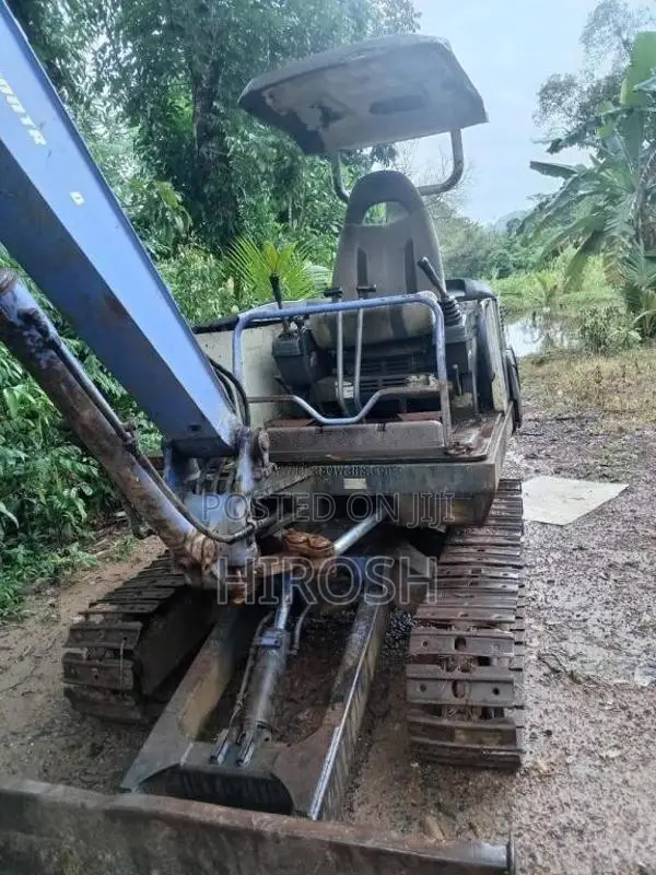 Mitsubishi MM 30 B 2018 Heavy-Duty (Used)