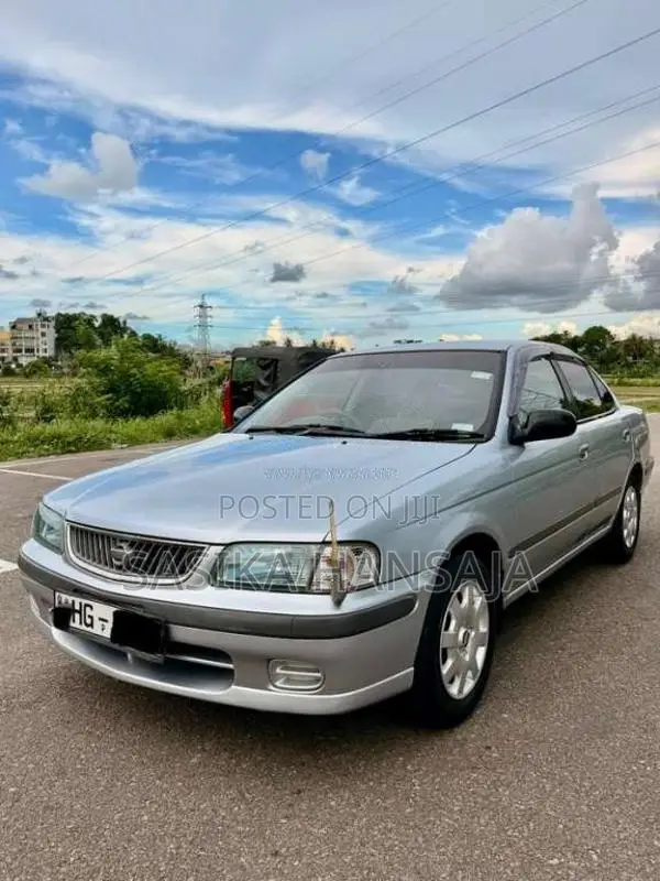 Nissan FB15 2000 Car (Used)