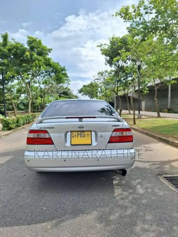 Nissan Bluebird 2003 Car (Used)