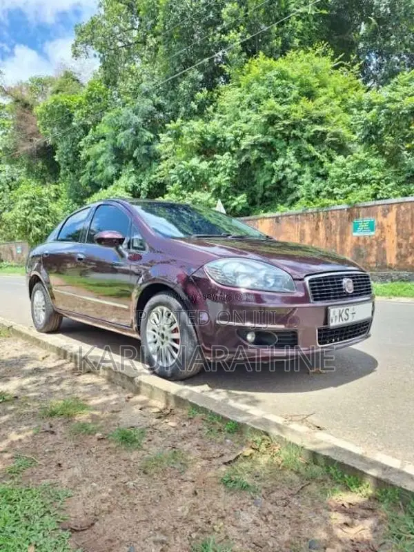 Fiat Linea 2012 Car (Used)