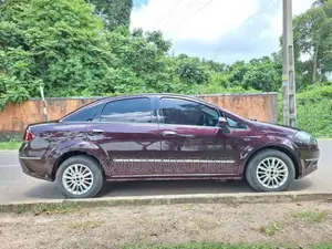 Fiat Linea 2012 Car (Used)