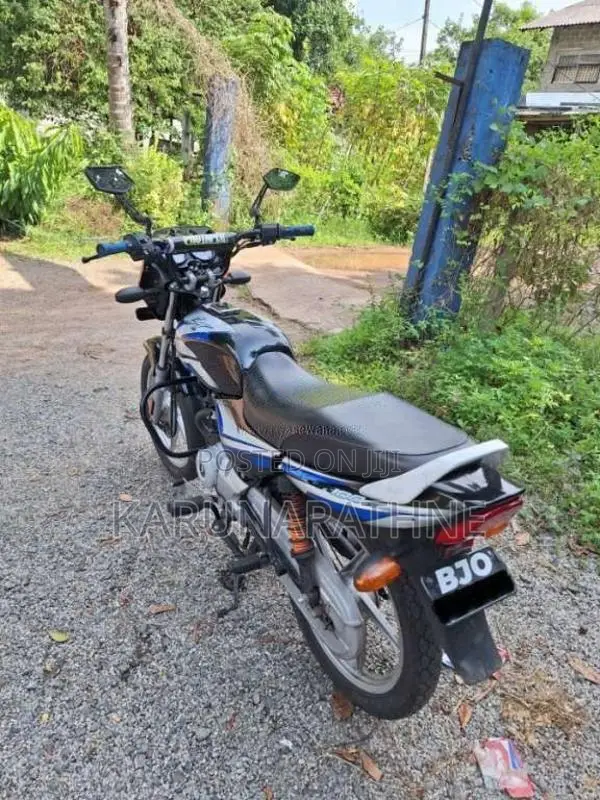 Bajaj CT-100 2025 Motorbike (Used)