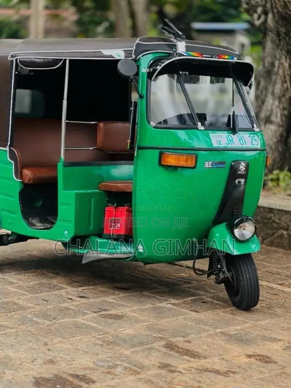 Bajaj 2 Stroke 2005 Three Wheel (Used)