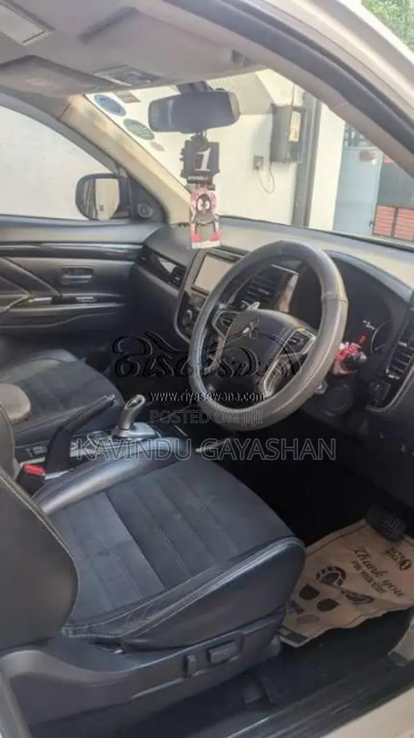 Mitsubishi Outlander 2016 SUV (Used)