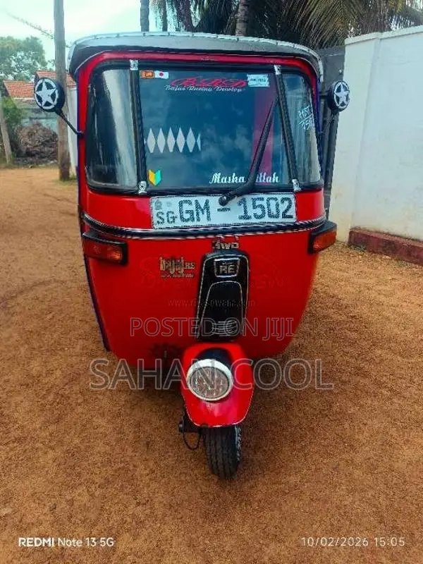 Bajaj 2 Stroke 2002 Three Wheel (Used)