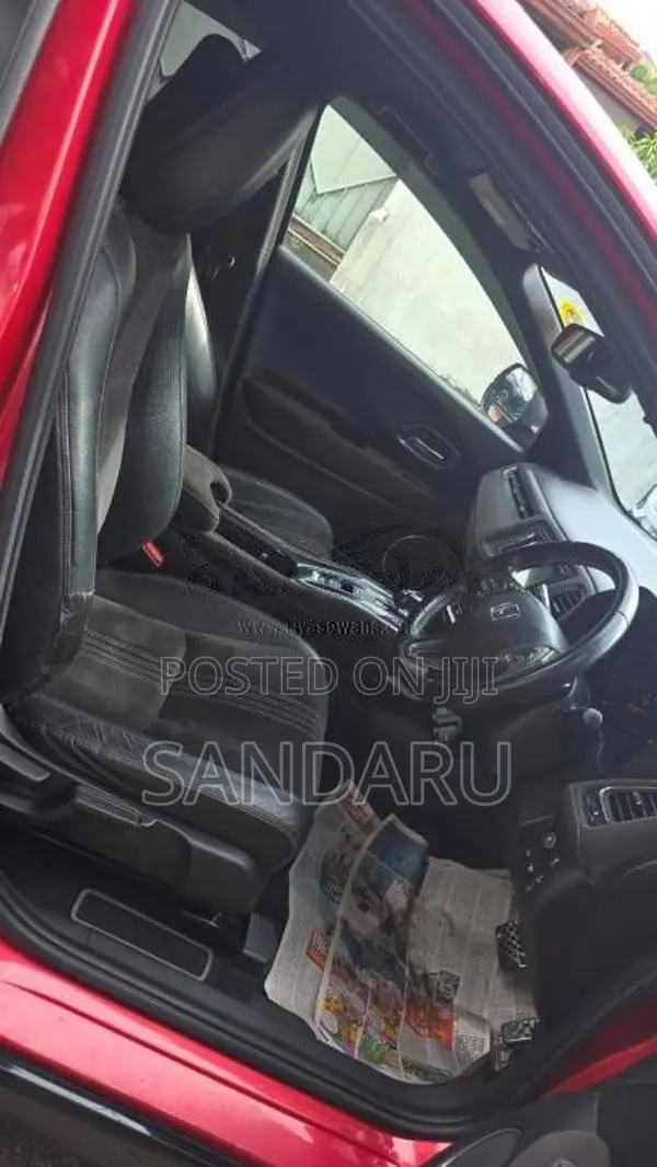 Honda Vezel Rs 2018 SUV (Used)