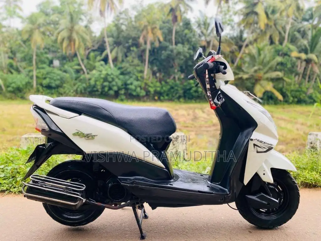 Honda Dio 2014 Motorbike (Used)