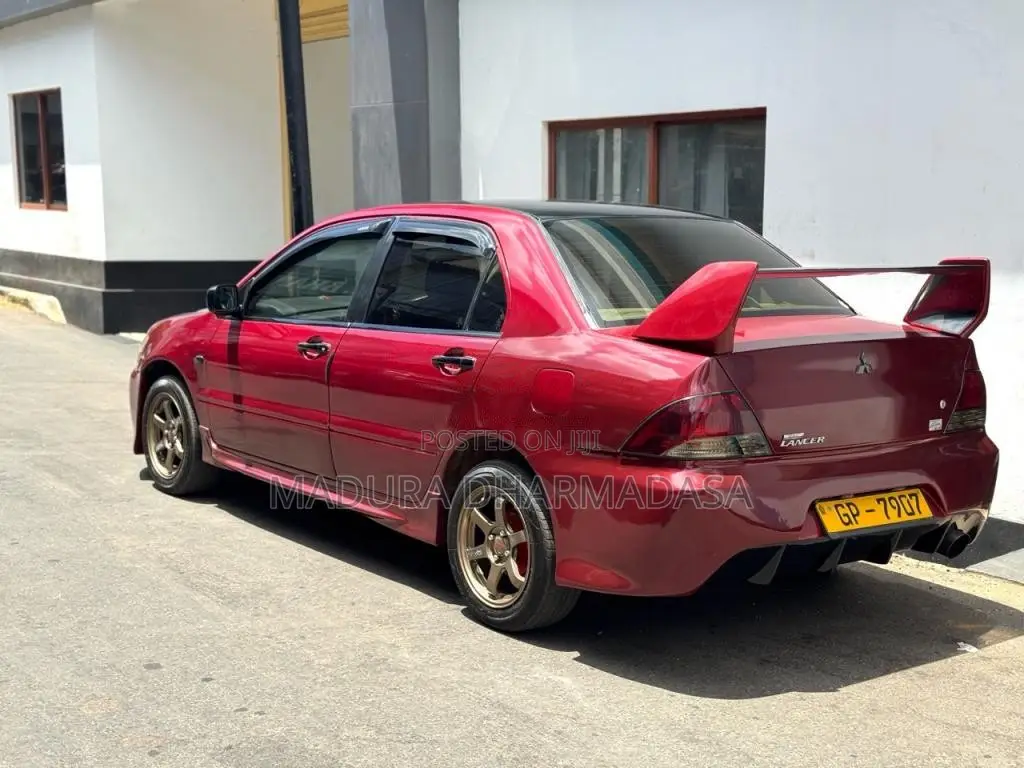 Mitsubishi Lancer 2002 Car (Used)