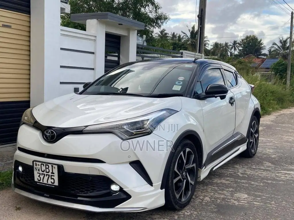 Toyota CHR NGX 10 GT TURBO 2018 SUV (Used)