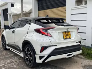 Toyota CHR NGX 10 GT TURBO 2018 SUV (Used)