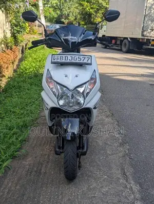 Honda Dio 2016 Motorbike (Used)