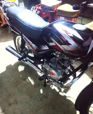 Bajaj CT-100 2016 Motorbike (Used)