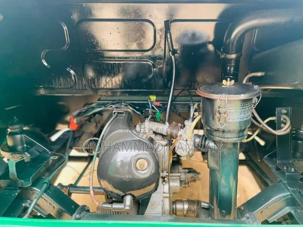Bajaj Re 2005 Three Wheel (Used)