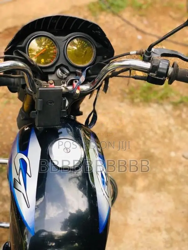 Bajaj CT-100 2010 Motorbike (Used)