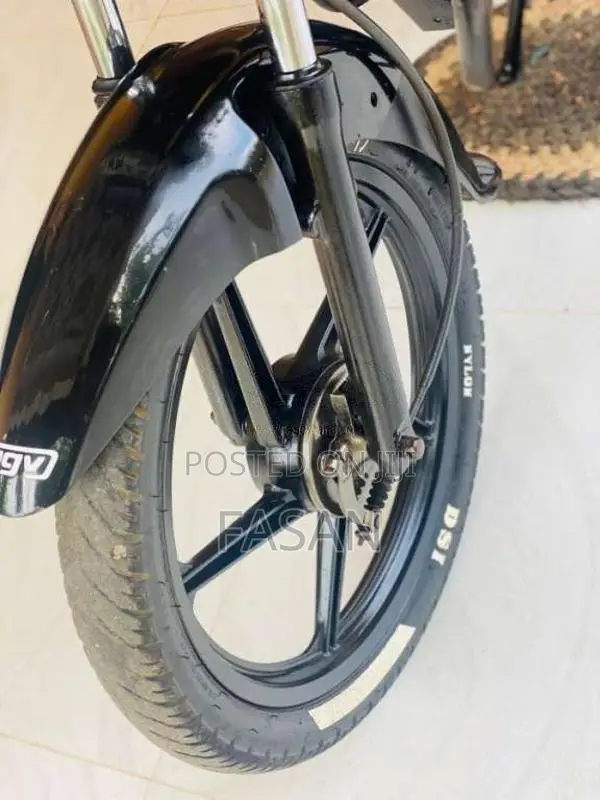 Bajaj Platina 2011 Motorbike (Used)