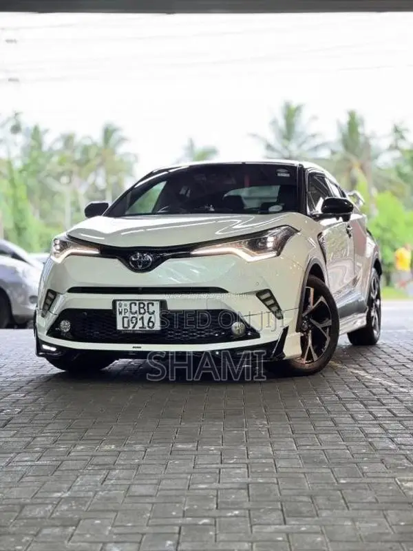 Toyota CHR 2017 SUV (Used)