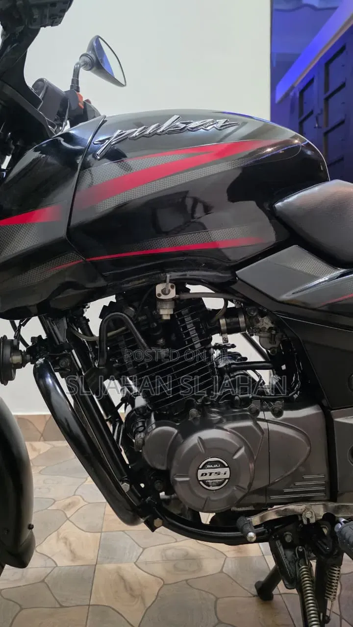 Bajaj Pulsar 150 2017 Black