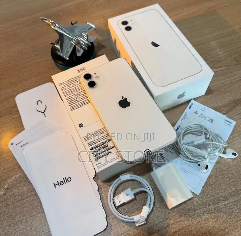 New Apple iPhone 12 256 GB White
