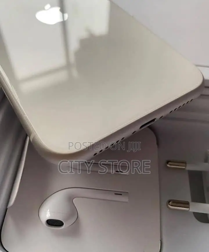 New Apple iPhone 12 256 GB White