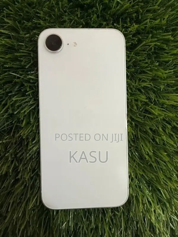 Apple iPhone 15 (Used)