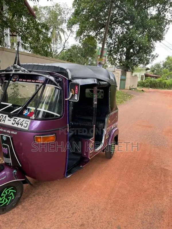 Bajaj RE 2005 Three Wheel (Used)