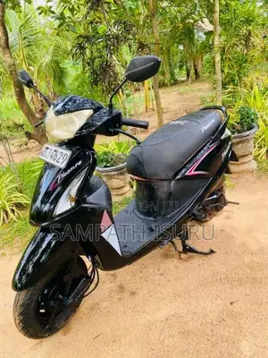 Hero Pleasure 2015 Motorbike (Used)