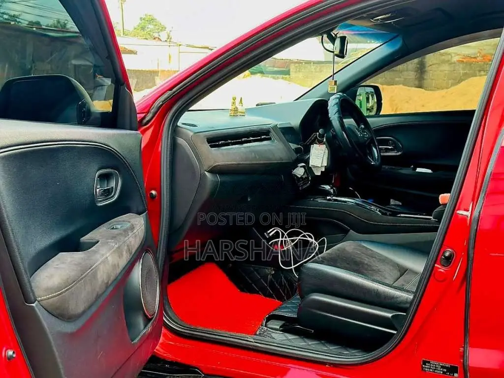 Honda Vezel 2017 SUV (Used)