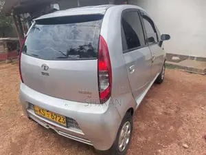 Tata Nano LX 2011 Car (Used)