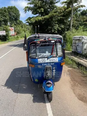 Bajaj RE 2005 Three Wheel (Used)