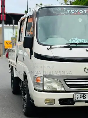 Toyota CrewCab 2003 Crew Cab (Used)
