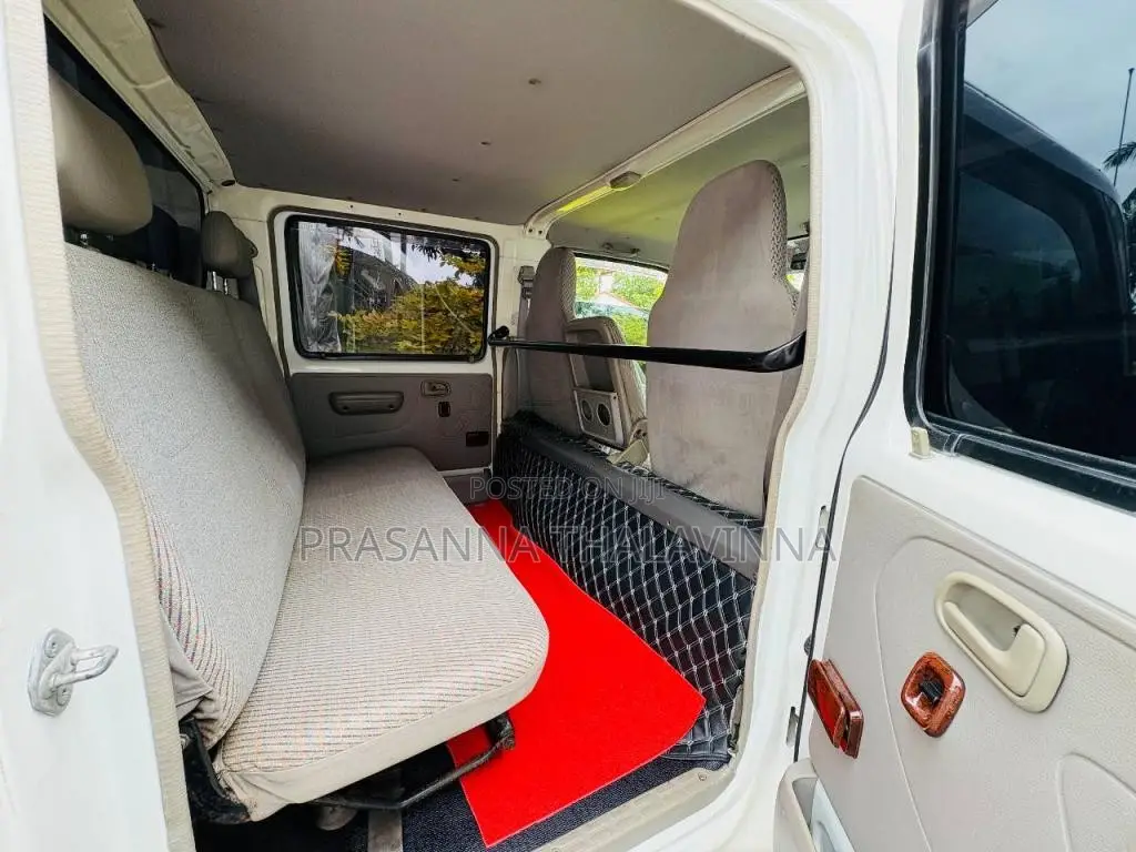 Toyota CrewCab 2003 Crew Cab (Used)
